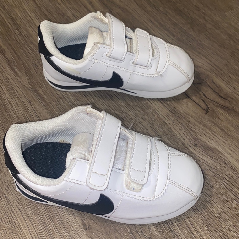 Nike Cortez Sneakers